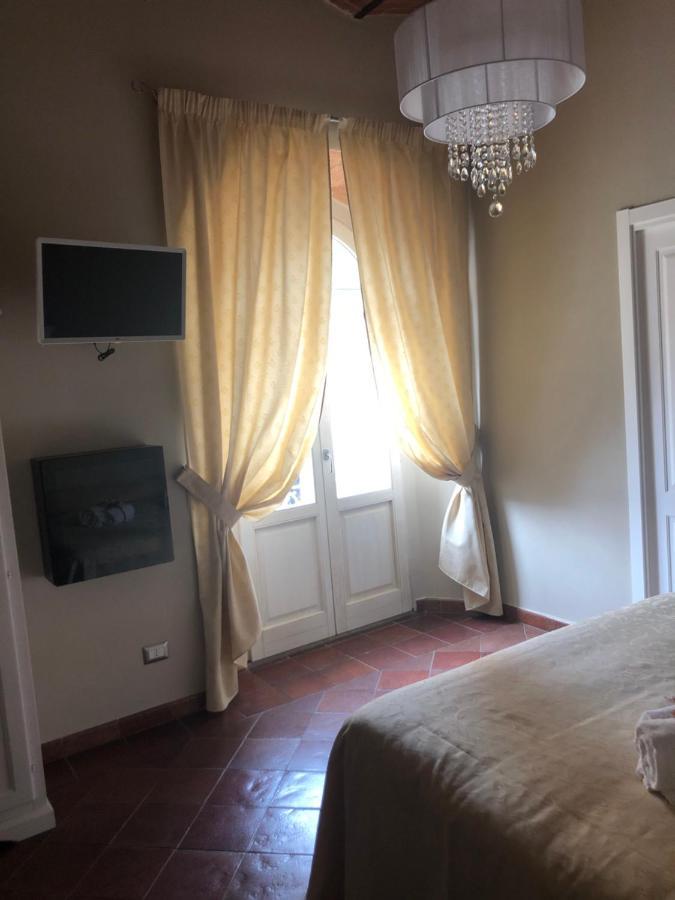 B&B La Loggia E L'Orologio Castiglione del Lago Eksteriør billede